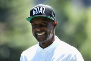 Jerry Rice e sua esposa Latisha liquidam US$ 667 mil em dívidas de almoço para estudantes