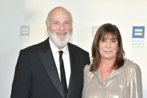 Os filhos de Rob Reiner falam depois que o irmão é acusado de assassinato dos pais
