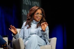 Oprah fecha acordo com a Amazon para podcast, clube do livro e programa de TV original