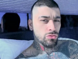 Xiii... Zayn estreia "Die For Me" em 91º na parada britânica