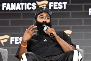 James Harden é preso em Houston sob acusação de porte de arma
