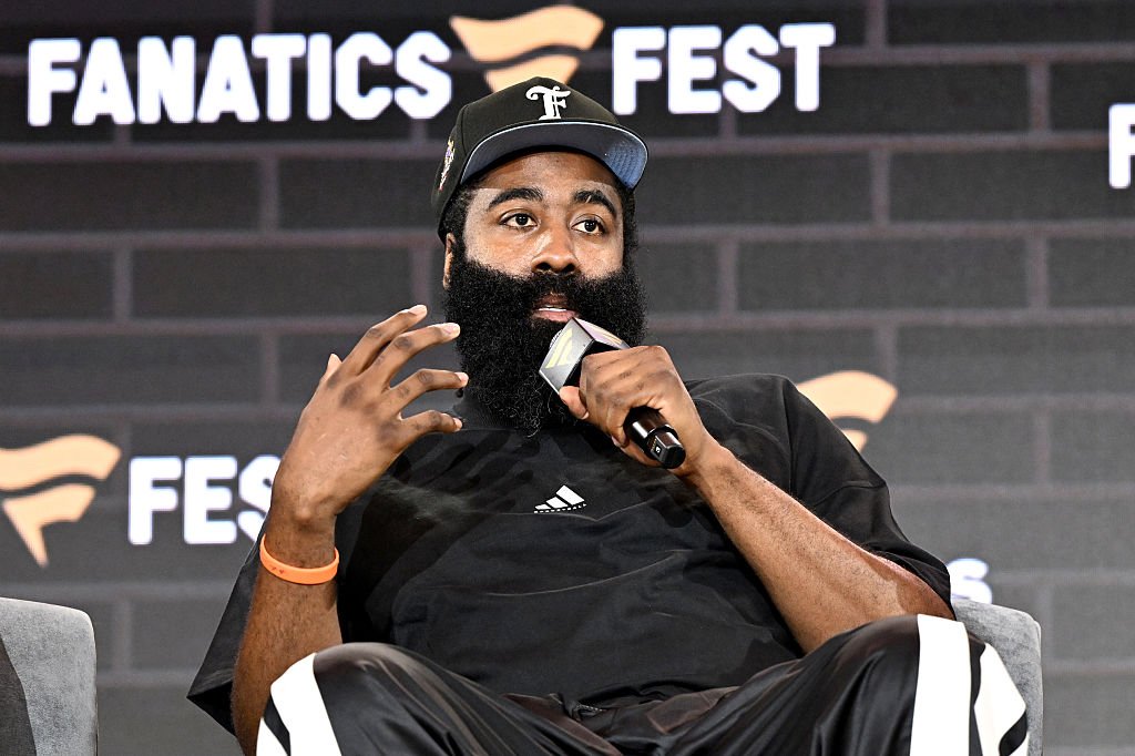 James Harden é preso em Houston sob acusação de porte de arma